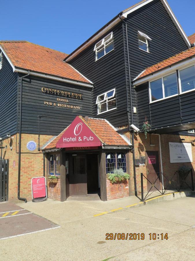 Oyster Fleet Hotel Canvey Island Exterior foto